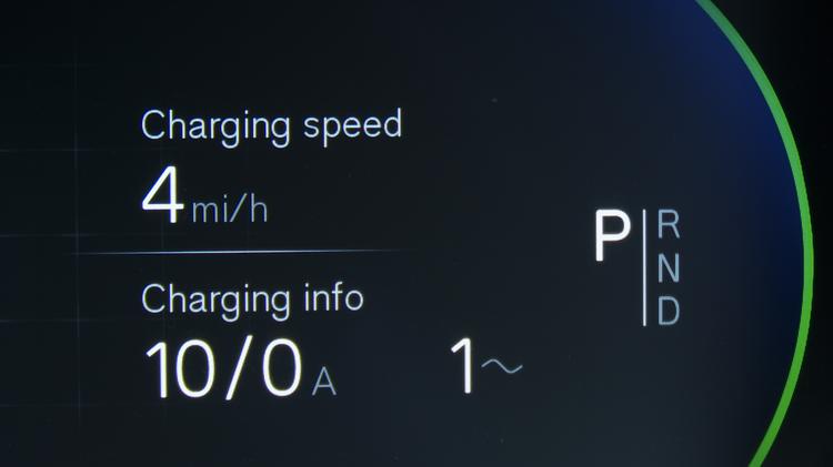 VOLVO C40 ESTATE 170kW Recharge Core 69kWh 5dr Auto